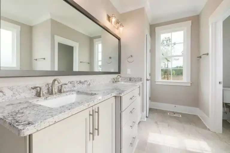 A Denver interior repainted by the Kind Home Painting crew