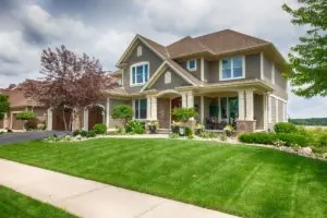 A Colorado home exterior painted in an HOA friendly neutral scheme